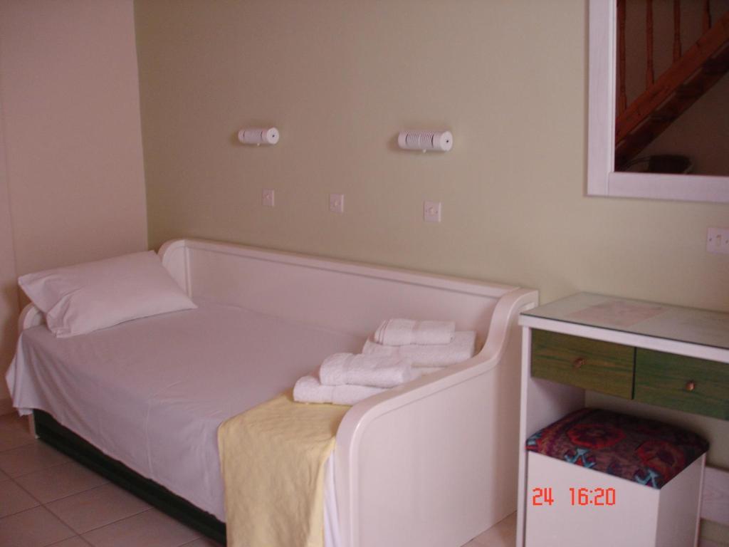 Epi Apartments Лурдата Екстериор снимка