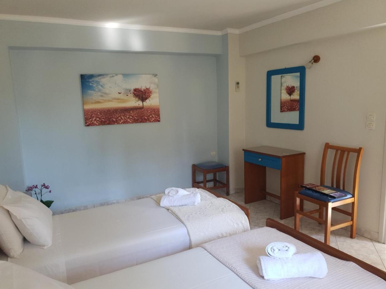 Epi Apartments Лурдата Екстериор снимка